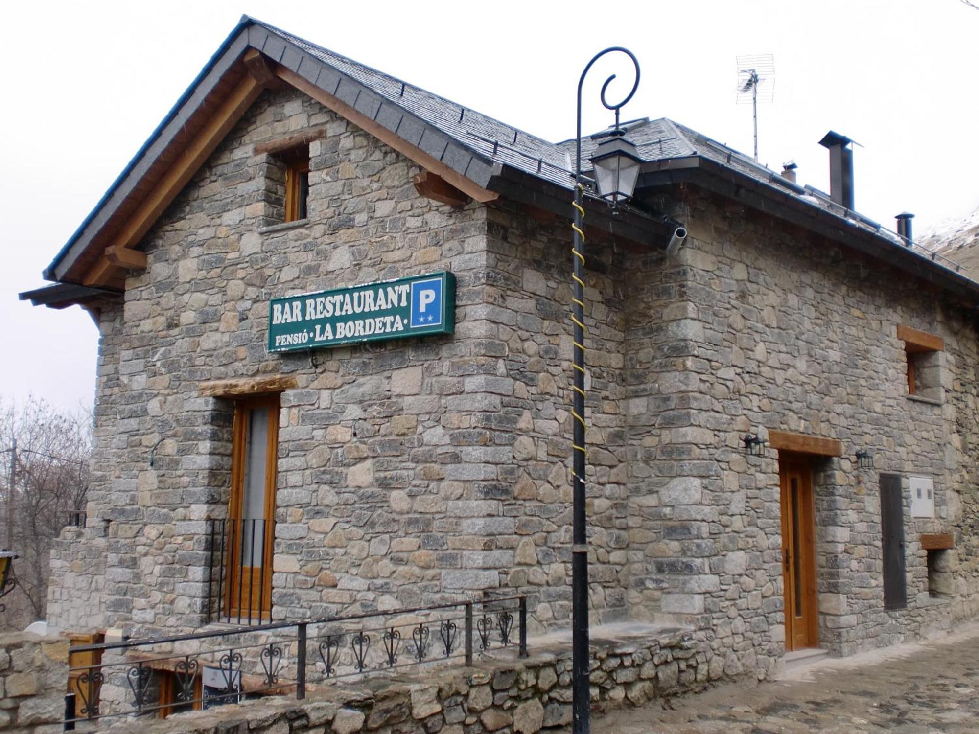 Pensió i Apartaments la Bordeta Taull Exterior foto