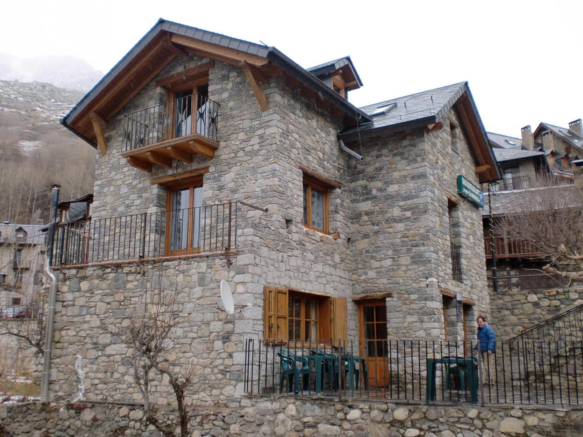 Pensió i Apartaments la Bordeta Taull Exterior foto